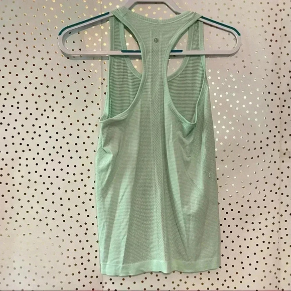 Lululemon Swiftly Mint Top - Picture 6 of 8